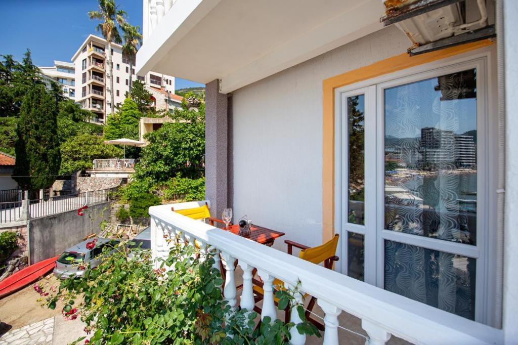 Acika Apartments Rafajlovići Kültér fotó