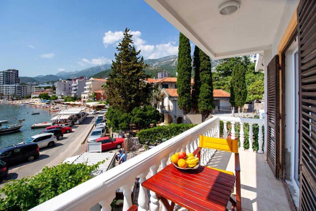 Acika Apartments Rafajlovići Kültér fotó