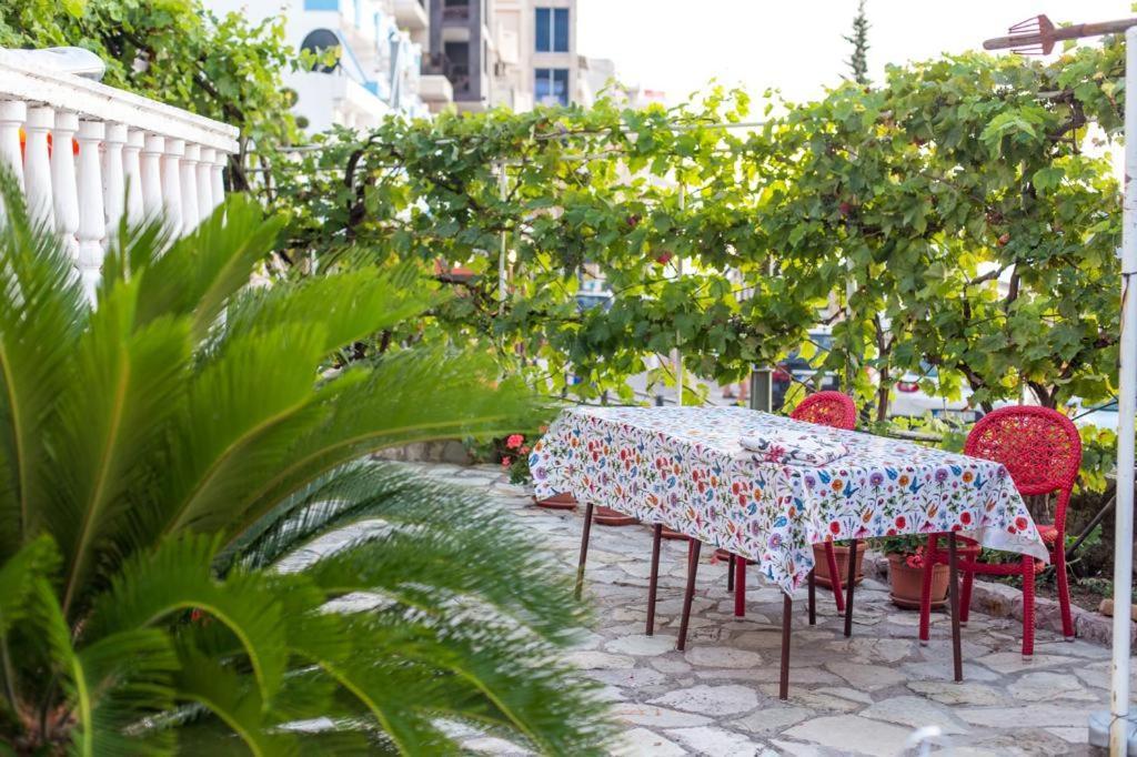Acika Apartments Rafajlovići Kültér fotó